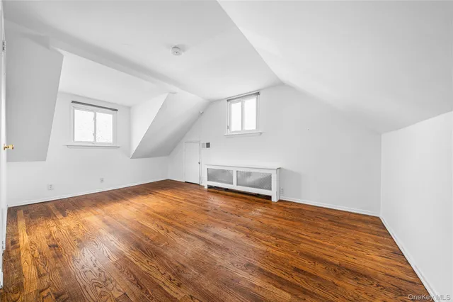 $749,000 | 28 Ellen Place, Kings Park, NY 11754