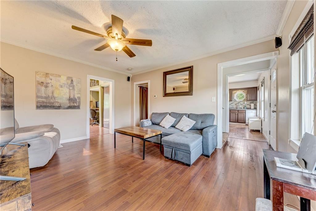 774 Millers Run Road McDonald, PA 15057 - Photo 9 of 29 Living Room
