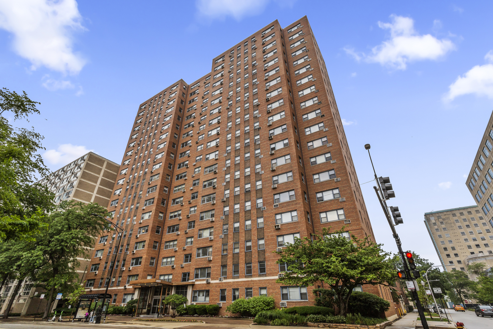 2909 North Sheridan Road, Unit 1601 Chicago, IL 60657 - Photo 1 of 29 Gallery Image 1