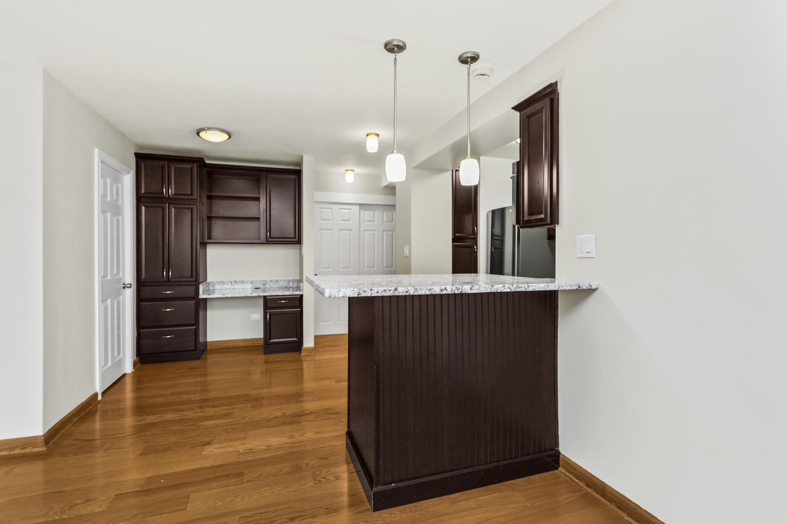 2909 North Sheridan Road, Unit 1601 Chicago, IL 60657 - Photo 11 of 29 Gallery Image 11