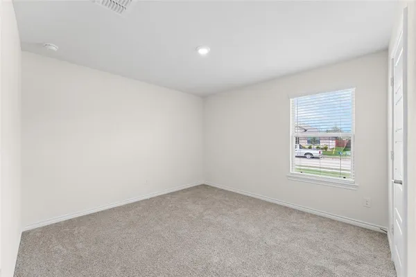 $2,350 | 1332 Pierce Lane, Royse City, TX 75189