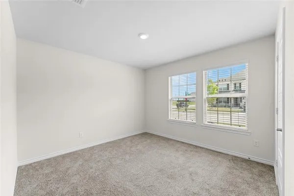 $2,350 | 1332 Pierce Lane, Royse City, TX 75189