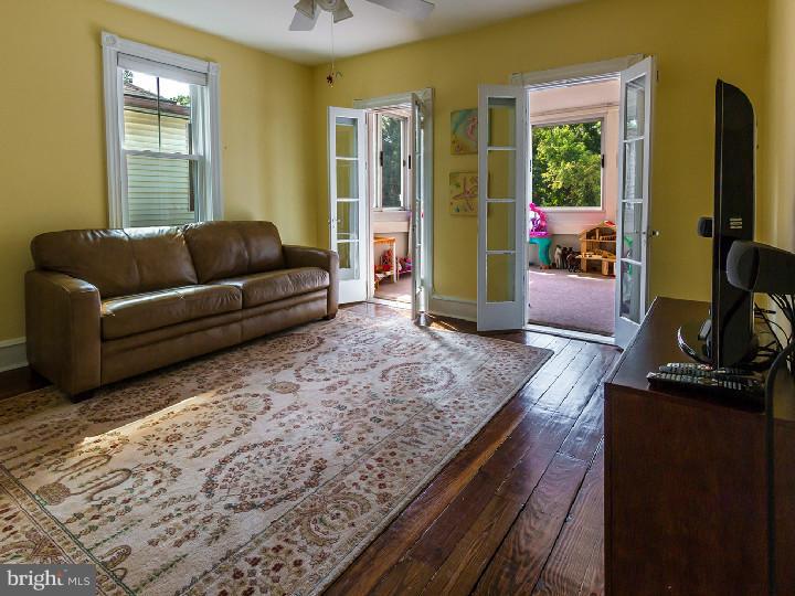 232 Centre Street Haddonfield, NJ 08033 - Photo 17 of 24 Gallery Image 17