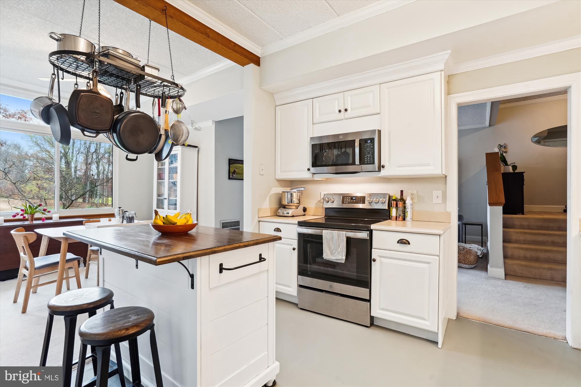 2122 Green Watch Way, Unit 200 Reston, VA 20191 - Photo 18 of 31 Kitchen