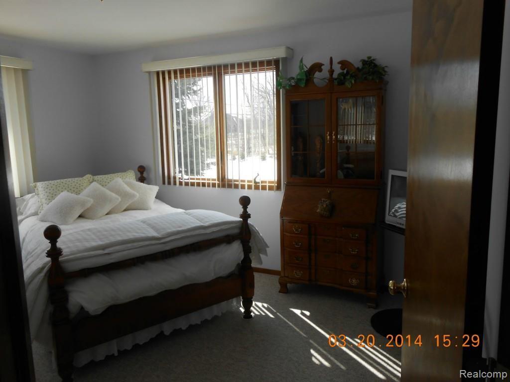 1101 East Leonard Road Leonard, MI 48367 - Photo 14 of 30 DSCN3500.jpg