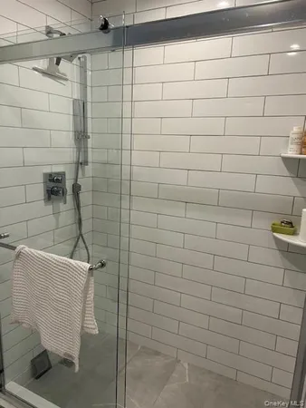 $3,250 | 1123 Pleasantville Road, Unit 2C, Briarcliff Manor, NY 10510