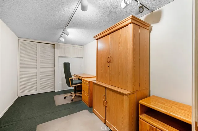 $780,000 | 9555 VÃa Venezia, Burbank, CA 91504