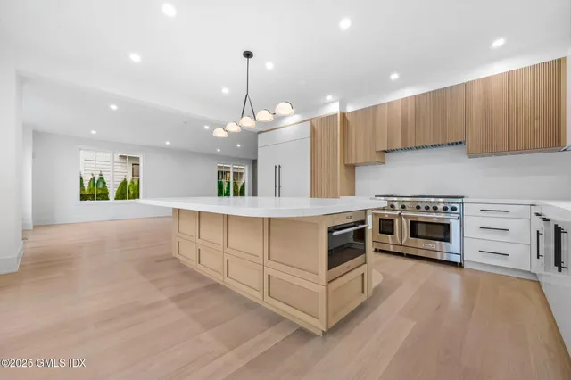 $24,750 | 191 Field Point Road, Unit A, Greenwich, CT 06830