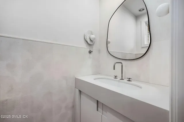 $24,750 | 191 Field Point Road, Unit A, Greenwich, CT 06830