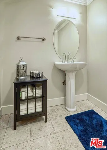 $1,098,000 | 2240 South Beverly Glen Boulevard, Unit 103, Los Angeles, CA 90064