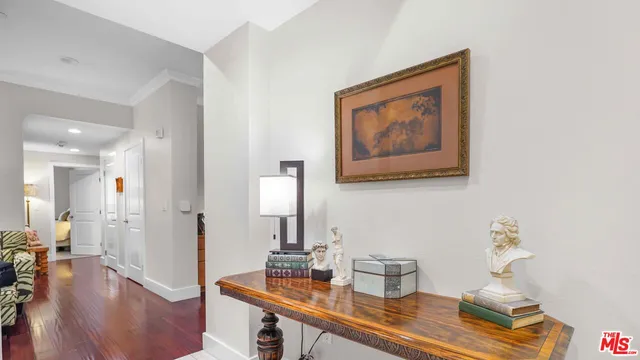 $1,098,000 | 2240 South Beverly Glen Boulevard, Unit 103, Los Angeles, CA 90064