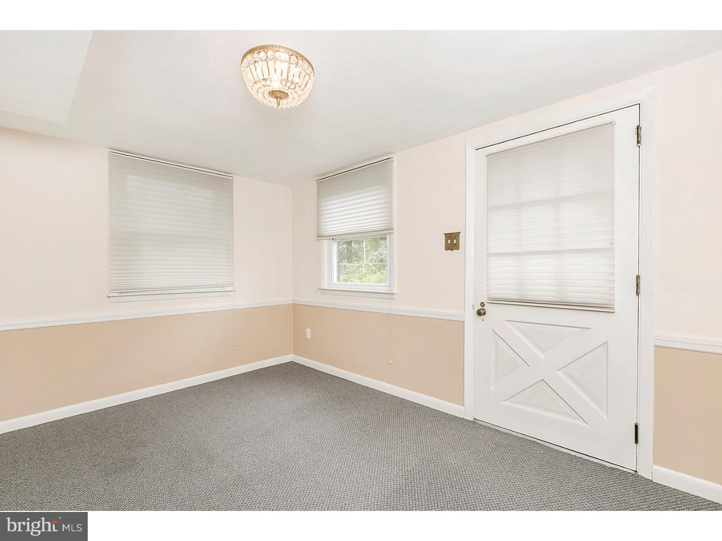 100 Penn Oak Road Flourtown, PA 19031 - Photo 4 of 22