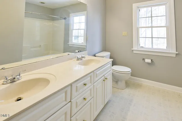 $395,000 | 7680 Highway 15, Oxford, NC 27565