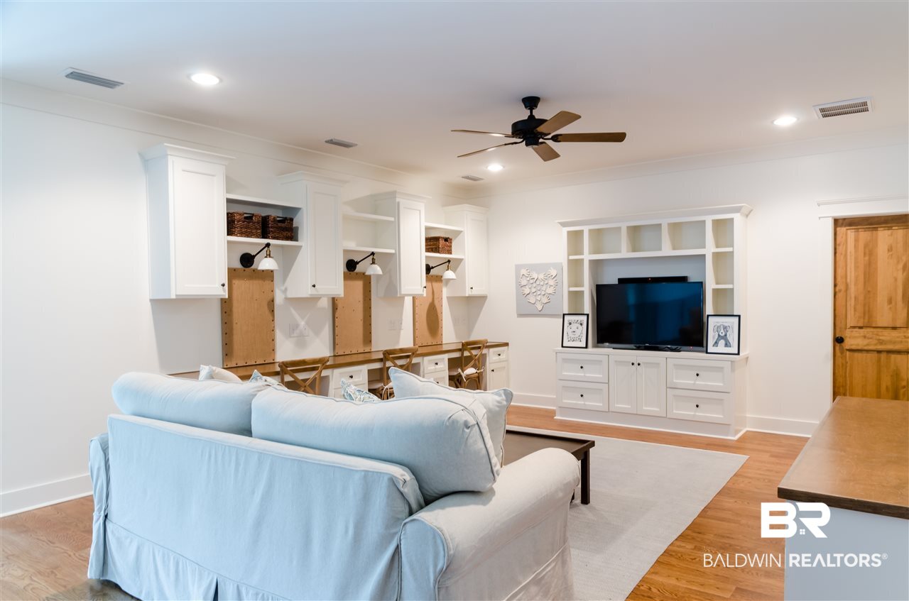 533 Falling Water Boulevard Fairhope, AL 36532 - Photo 35 of 50 Built In Desk