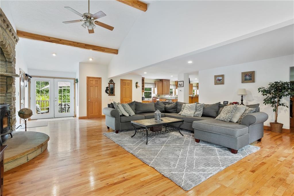 275 Brewer Road Freedom, PA 15042 - Photo 9 of 25
