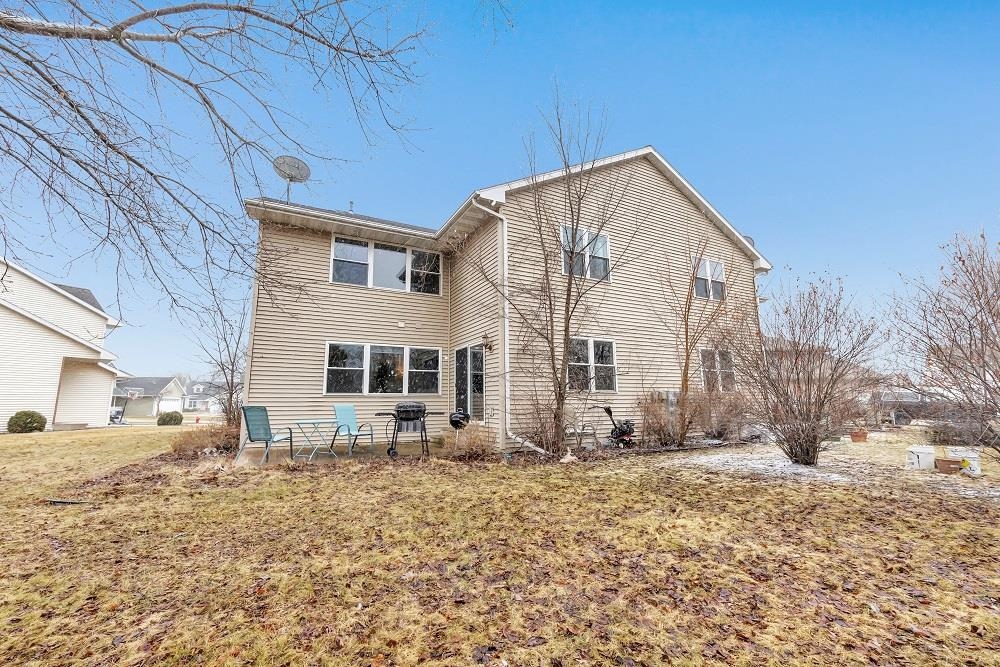 713 Edge Point Court, Unit 1 De Pere, WI 54115 - Photo 23 of 25