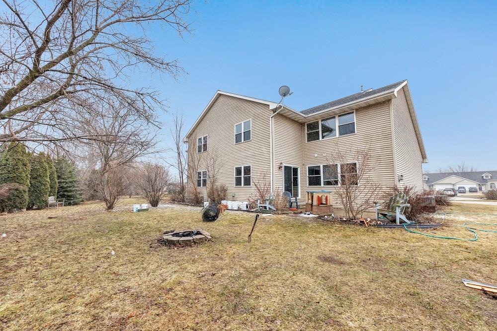 713 Edge Point Court, Unit 1 De Pere, WI 54115 - Photo 24 of 25