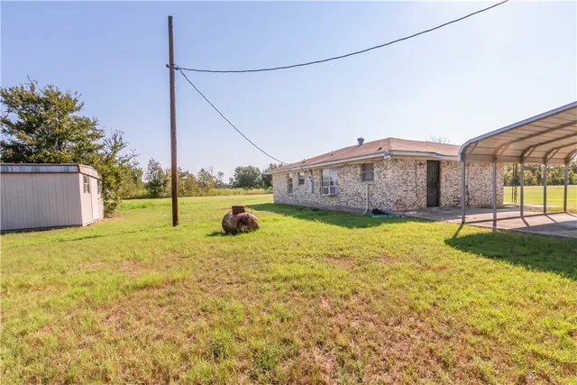 $143,000 | 18633 East E Highway, Gause, TX 77857