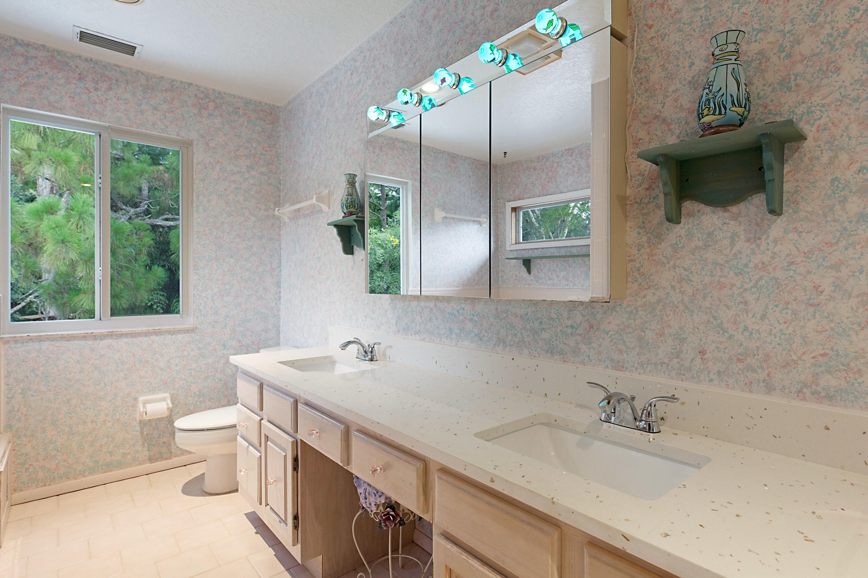 4852 Windmill Road Loxahatchee, FL 33470 - Photo 20 of 36 Master bath Dual sinks