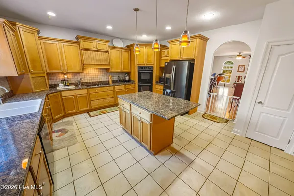 $775,000 | 906 Broomfield Trail, Elizabeth City, NC 27909