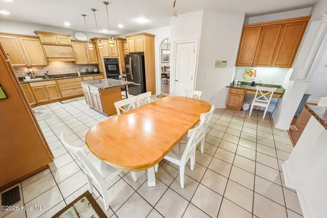 $775,000 | 906 Broomfield Trail, Elizabeth City, NC 27909