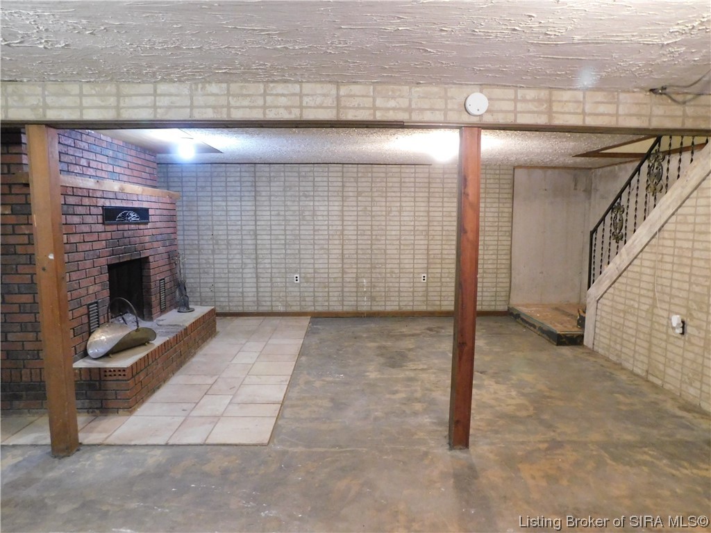 11055 Coen Road Greenville, IN 47124 - Photo 20 of 23 Gallery Image 20