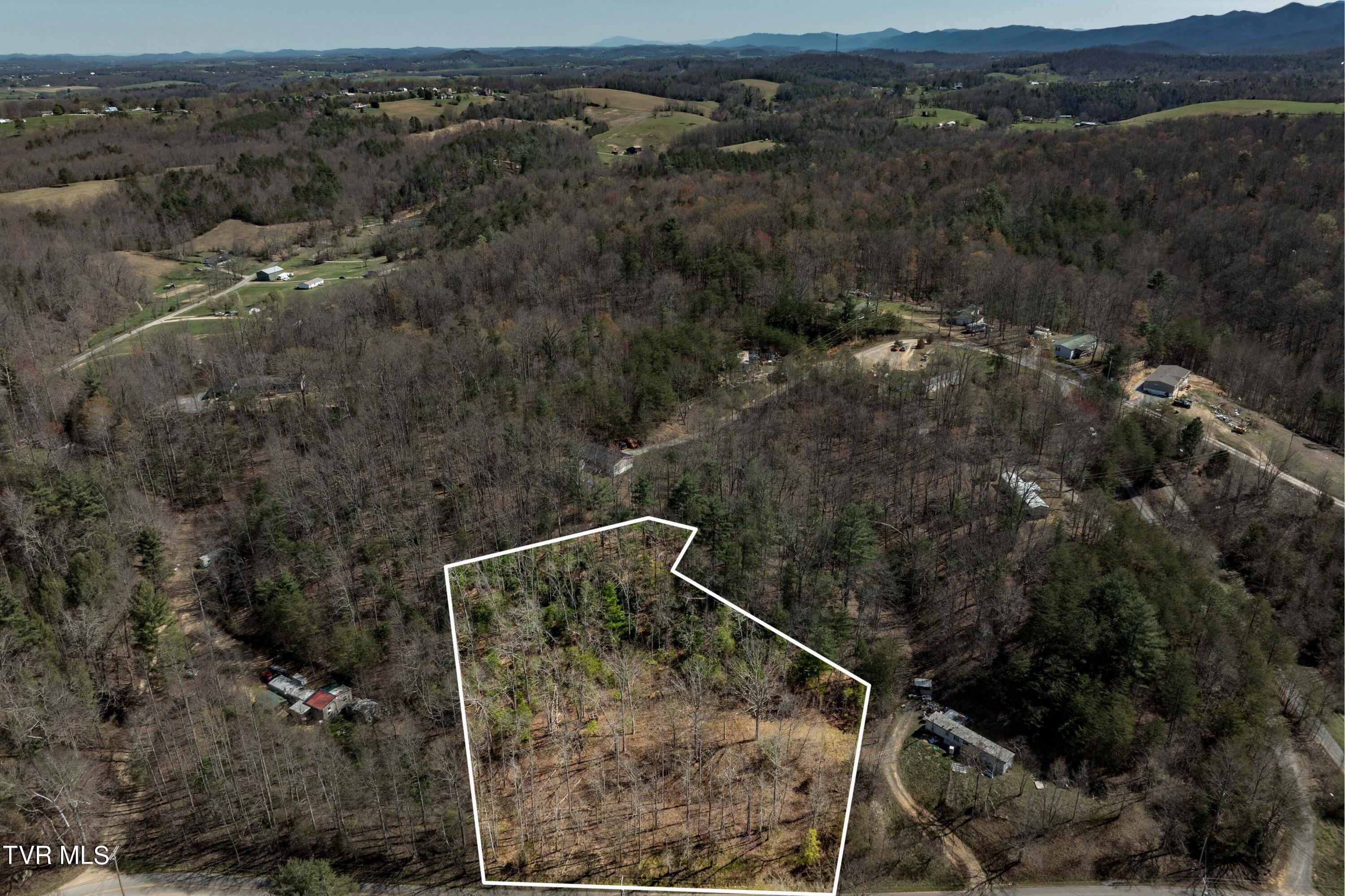Tbd Middle Creek Road, Unit 18 Afton, TN 37616 - Photo 3 of 18 Middle Creek