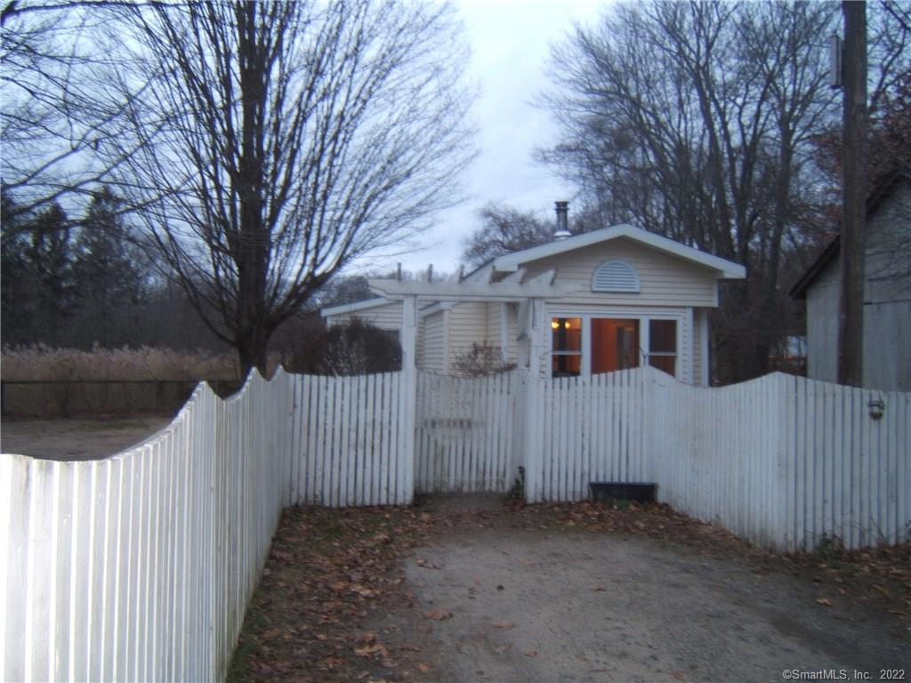 14 Old Mill Road, Unit 18 Clinton, CT 06413 - Photo 1 of 1
