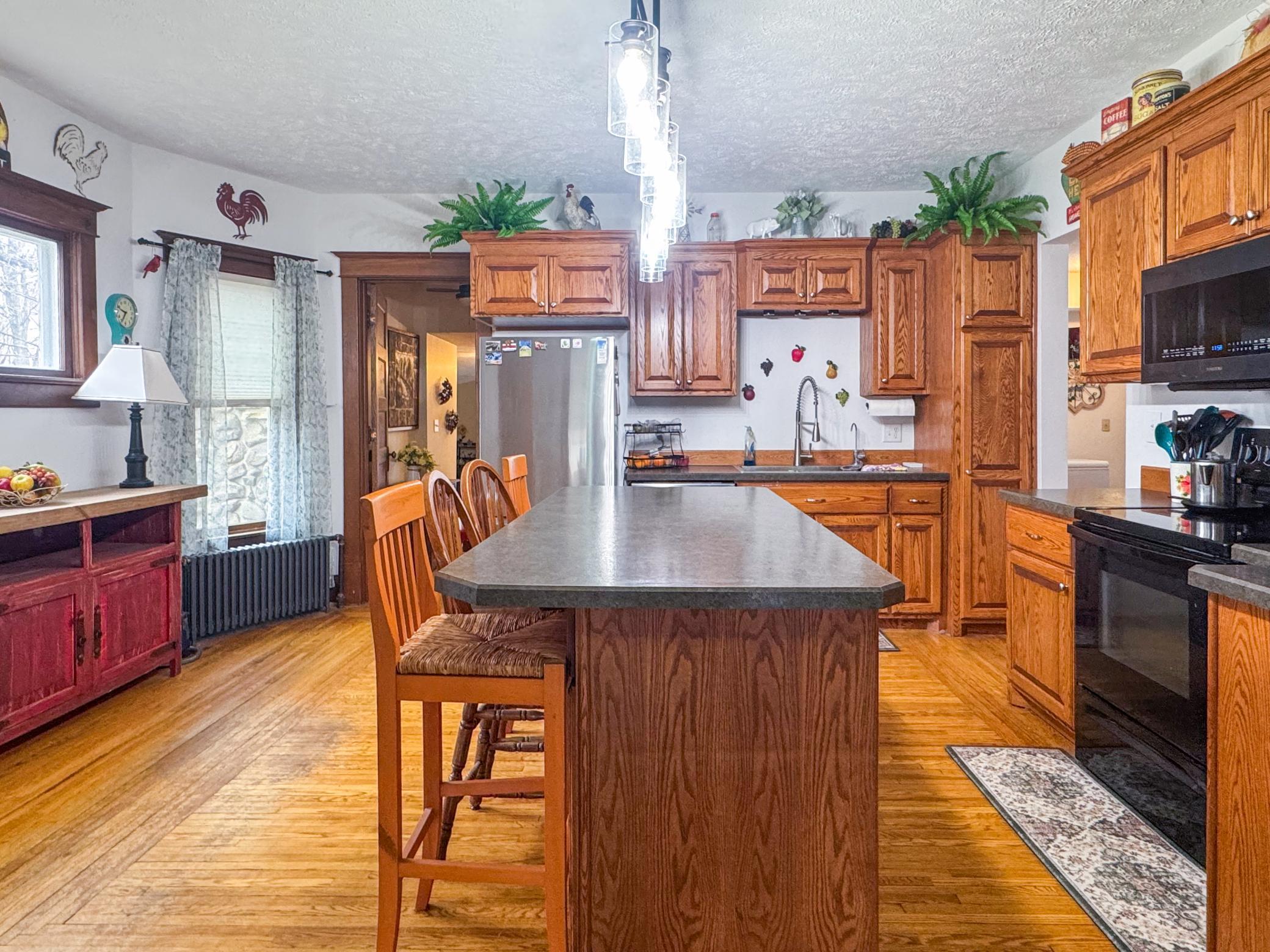 361 Emory Street Tracy, MN 56175 - Photo 8 of 34