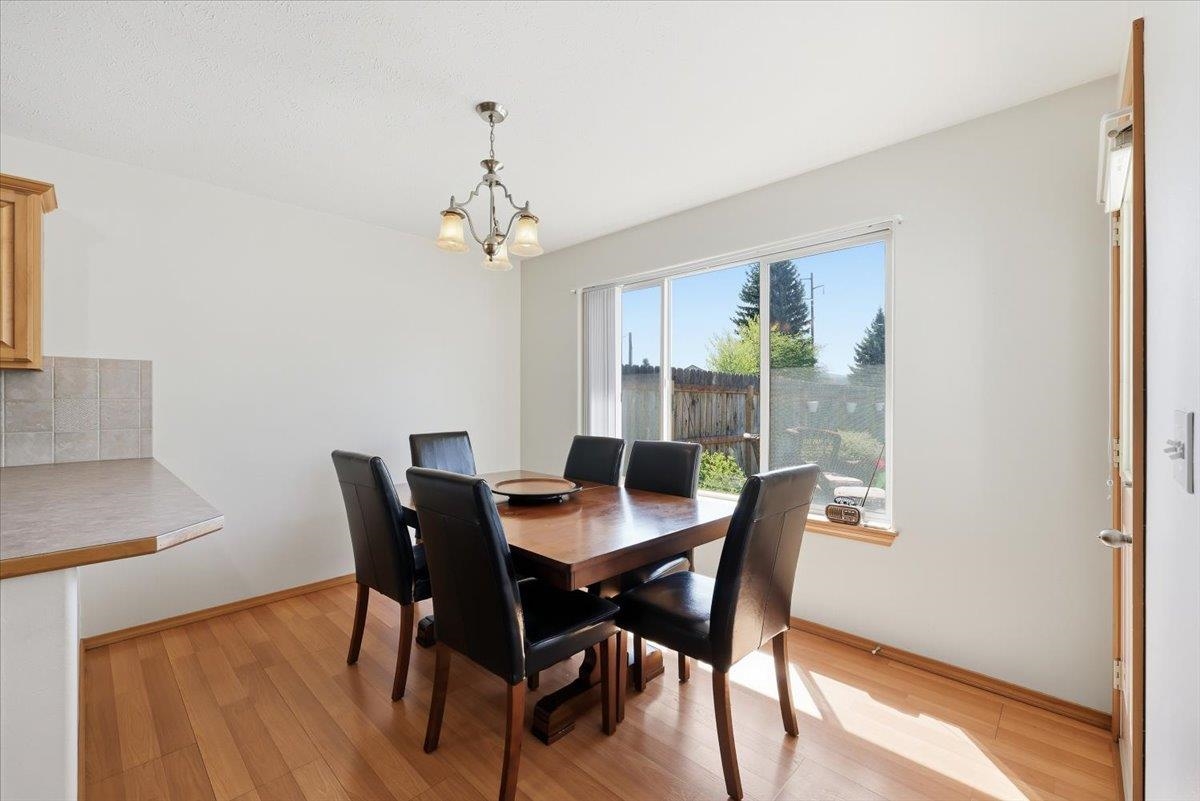 1818 South Sullivan Road Spokane Valley, WA 99037 - Photo 9 of 28