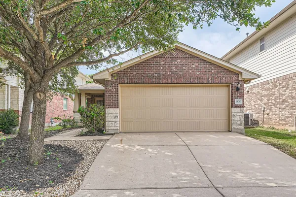 $2,000 | 11017 Short Springs Drive, Austin, TX 78754