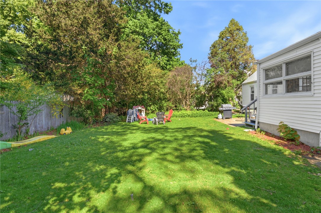 97 Delwood Road Warwick, RI 02889 - Photo 27 of 35 Gallery Image 27