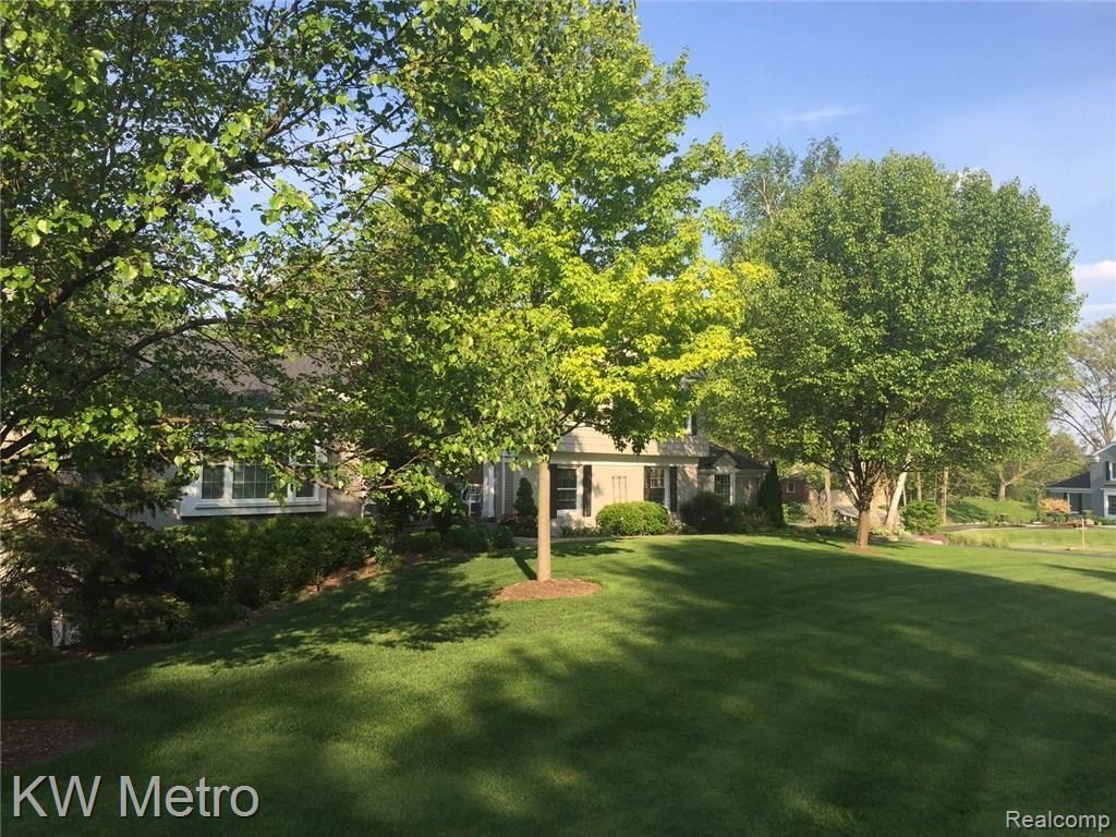 4125 Nearbrook Road Bloomfield Hills, MI 48302 - Photo 46 of 49 Front 3.JPG