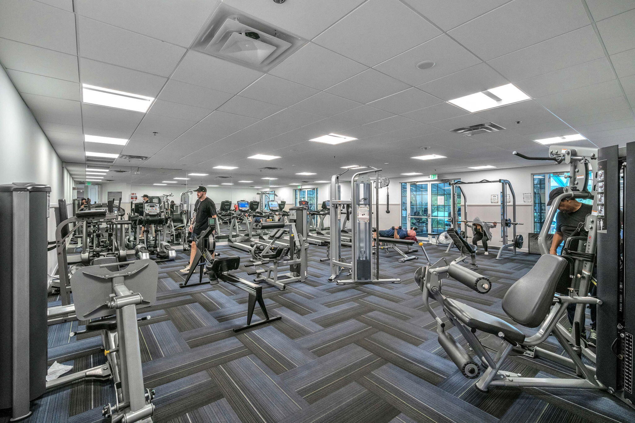 5157 Floria Way, Unit T Boynton Beach, FL 33437 - Photo 36 of 40 a view of a room with gym equipment