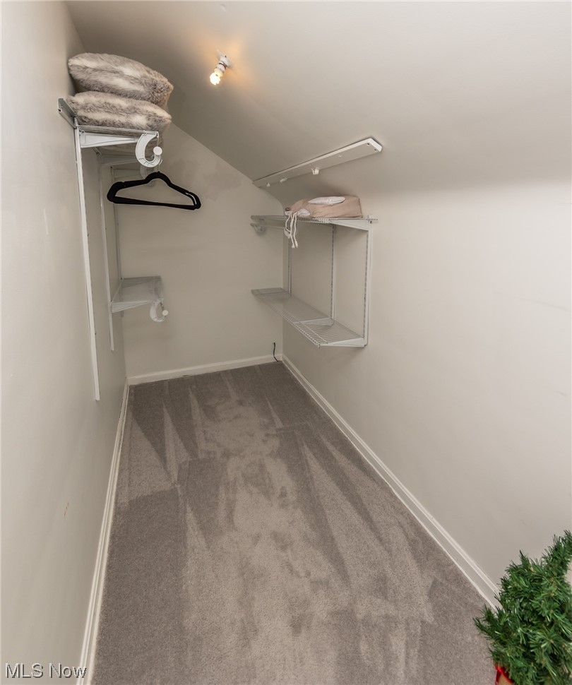 6807 Hillside Road Independence, OH 44131 - Photo 21 of 35 Gallery Image 21