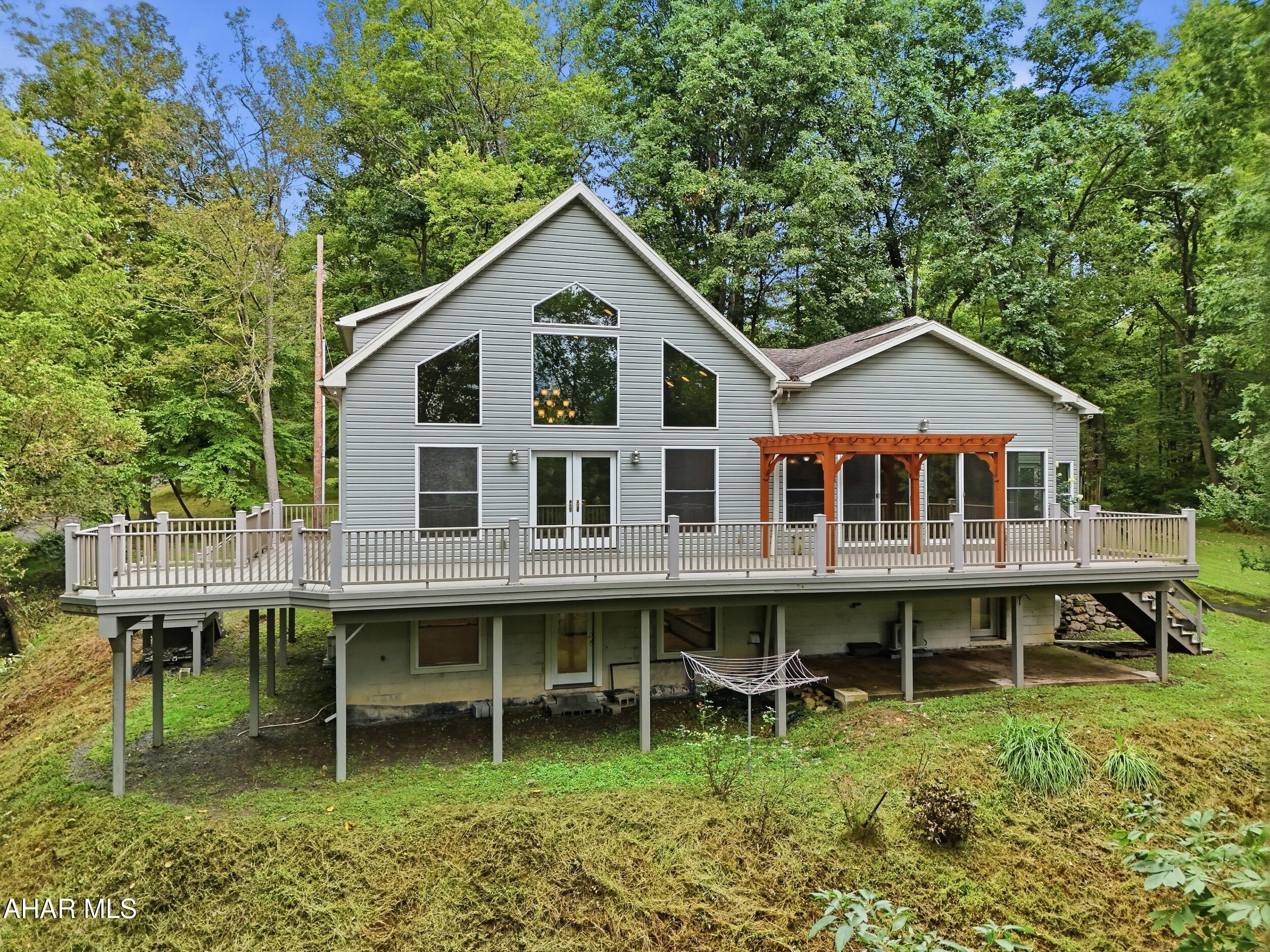 330 Dale Road Mount Union, PA 17066 - Photo 3 of 57 Gallery Image 3