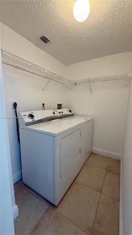 $1,650 | 1455 Lake Crystal Drive, Unit D, West Palm Beach, FL 33411