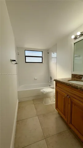 $1,650 | 1455 Lake Crystal Drive, Unit D, West Palm Beach, FL 33411