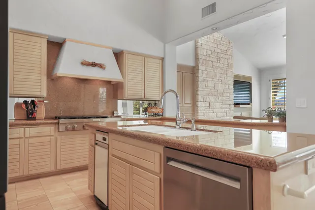 $1,950,000 | 54190 Riviera, La Quinta, CA 92253