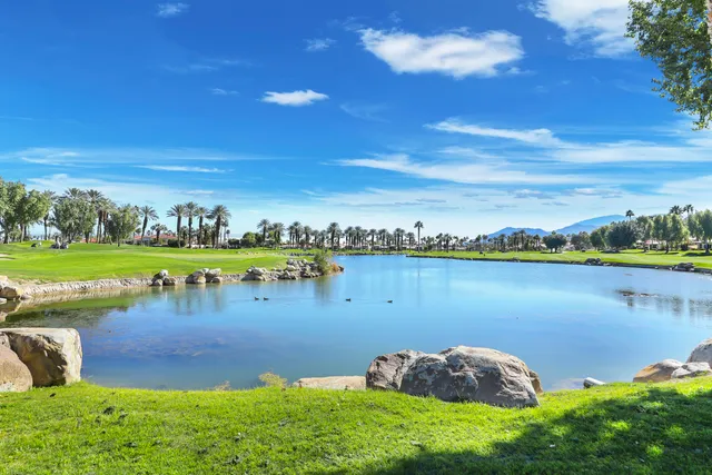 $1,950,000 | 54190 Riviera, La Quinta, CA 92253