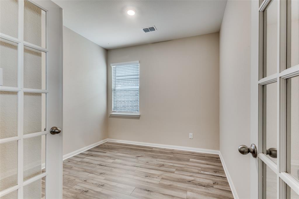 215 Ivan Court Anna, TX 75409 - Photo 18 of 28