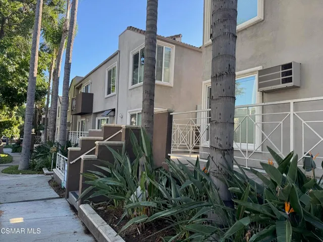 $528,000 | 355 North Maple Street, Unit 242, Burbank, CA 91505