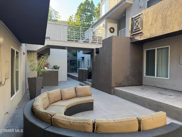 $528,000 | 355 North Maple Street, Unit 242, Burbank, CA 91505