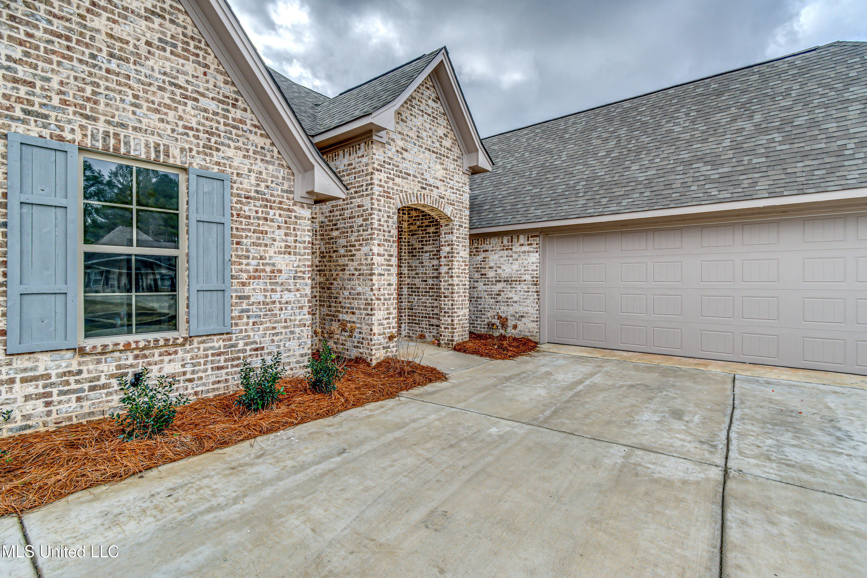 708 Bearing Way Brandon, MS 39047 - Photo 5 of 59 708 Bearing Way-2