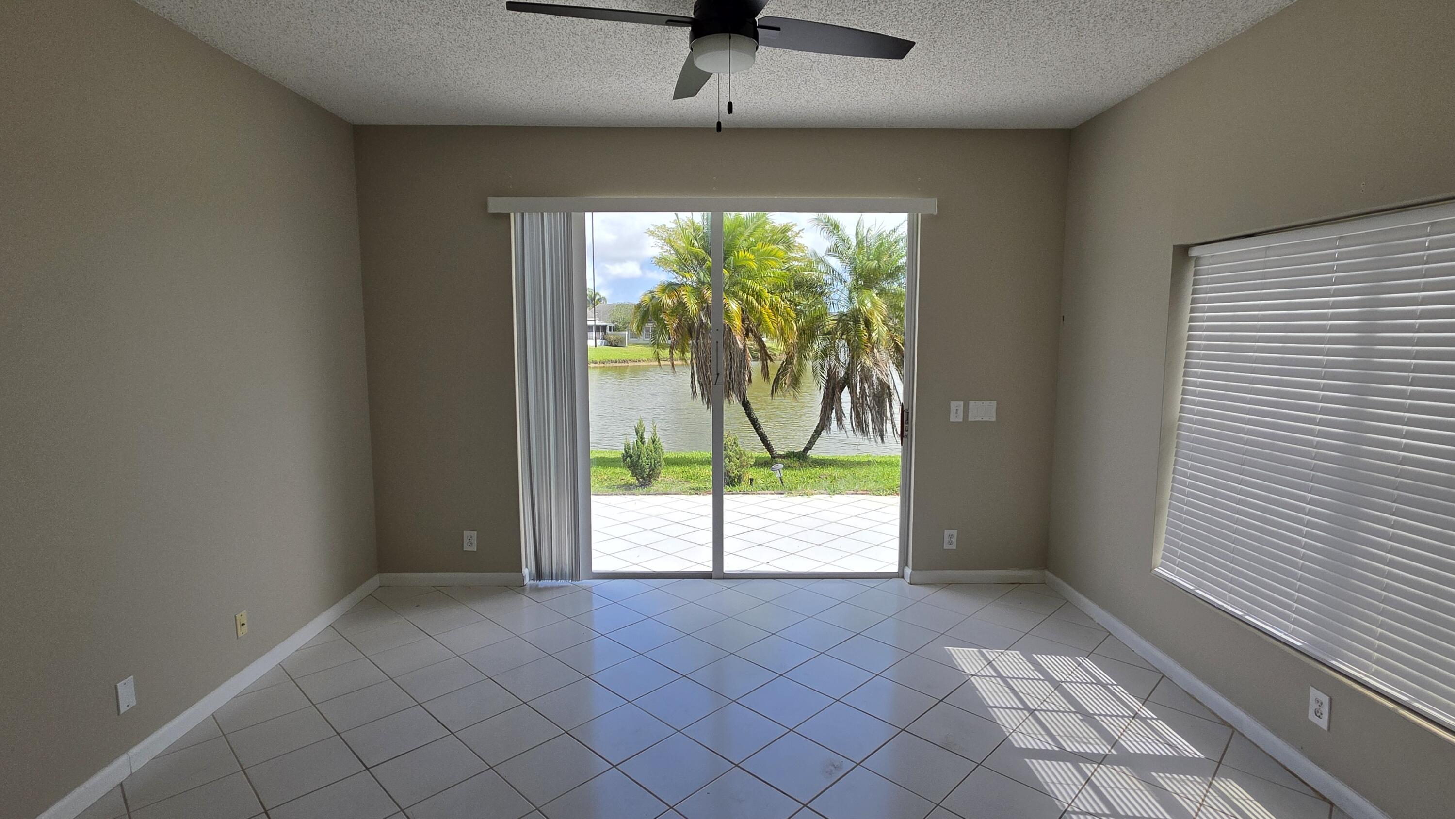 7769 Mansfield Hollow Road Delray Beach, FL 33446 - Photo 15 of 27 a view of an entryway
