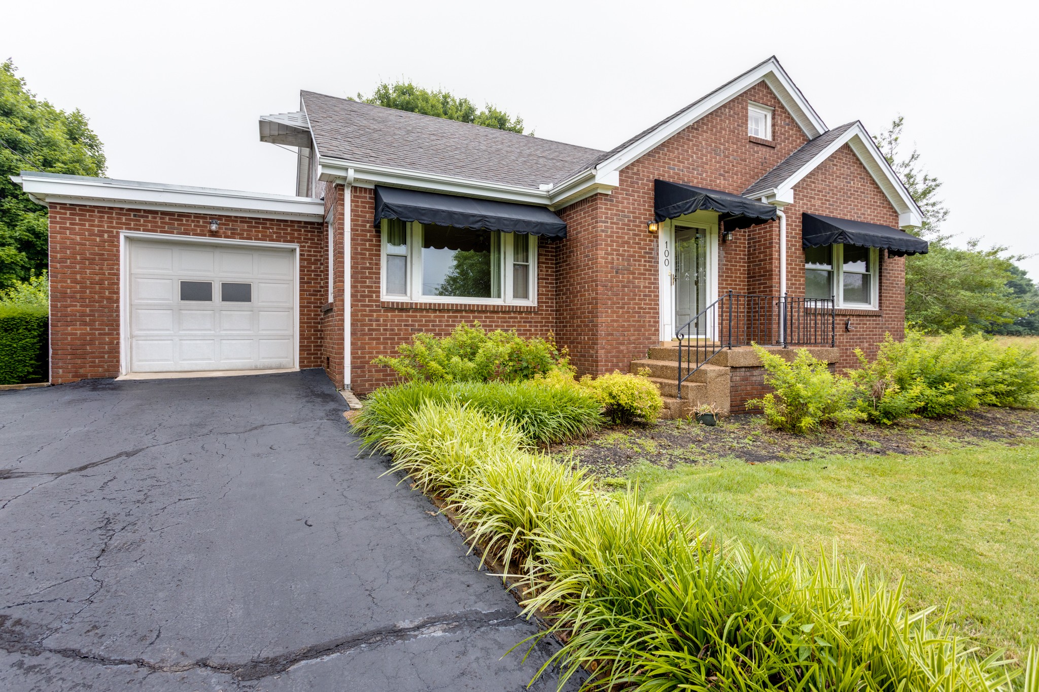 100 Radio Road Springfield, TN 37172 - Photo 1 of 37 Gallery Image 1