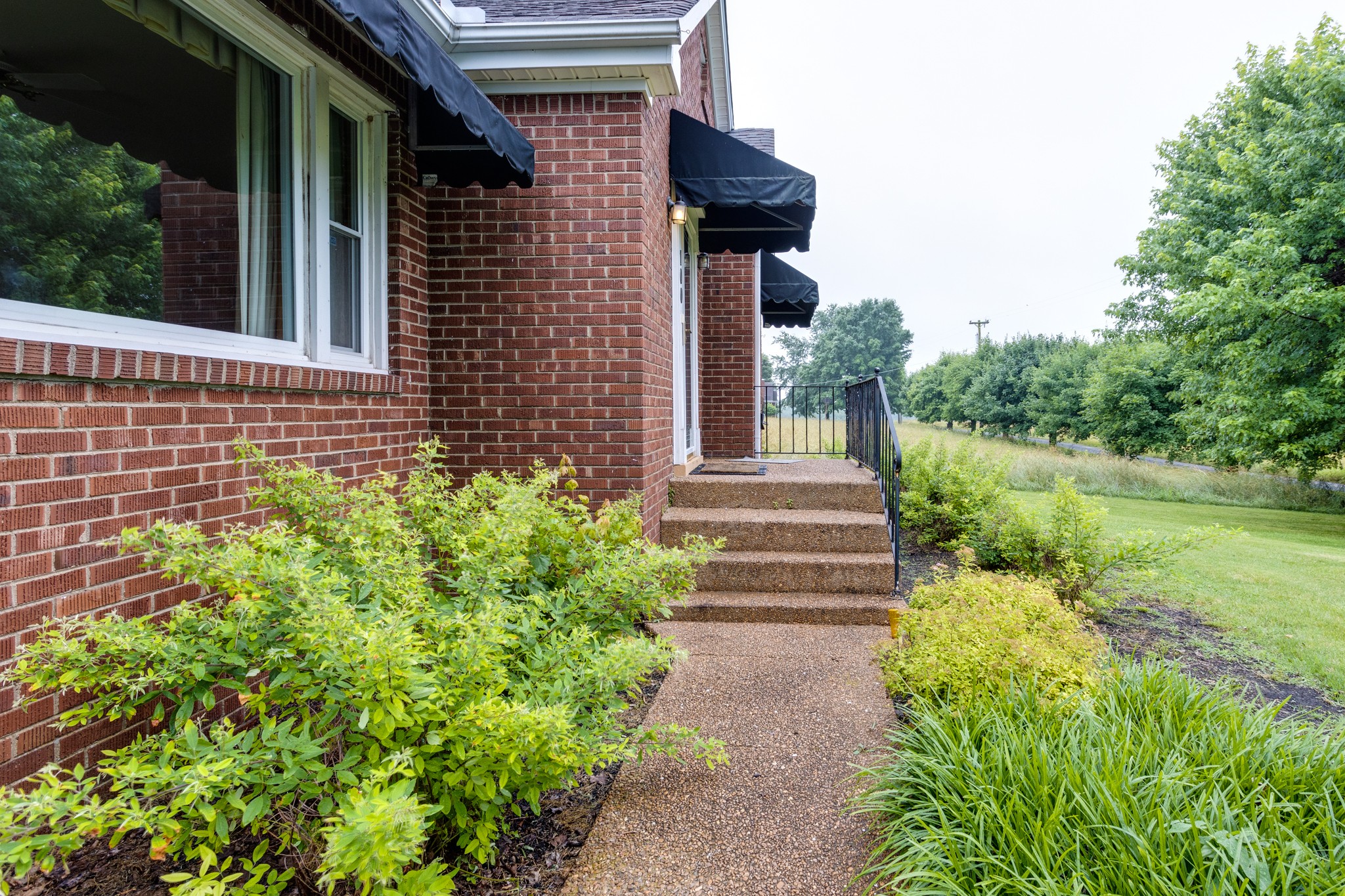 100 Radio Road Springfield, TN 37172 - Photo 2 of 37 Gallery Image 2