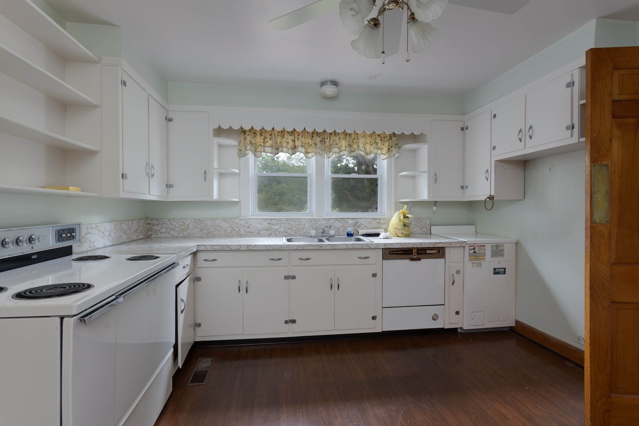 100 Radio Road Springfield, TN 37172 - Photo 8 of 37 Gallery Image 8