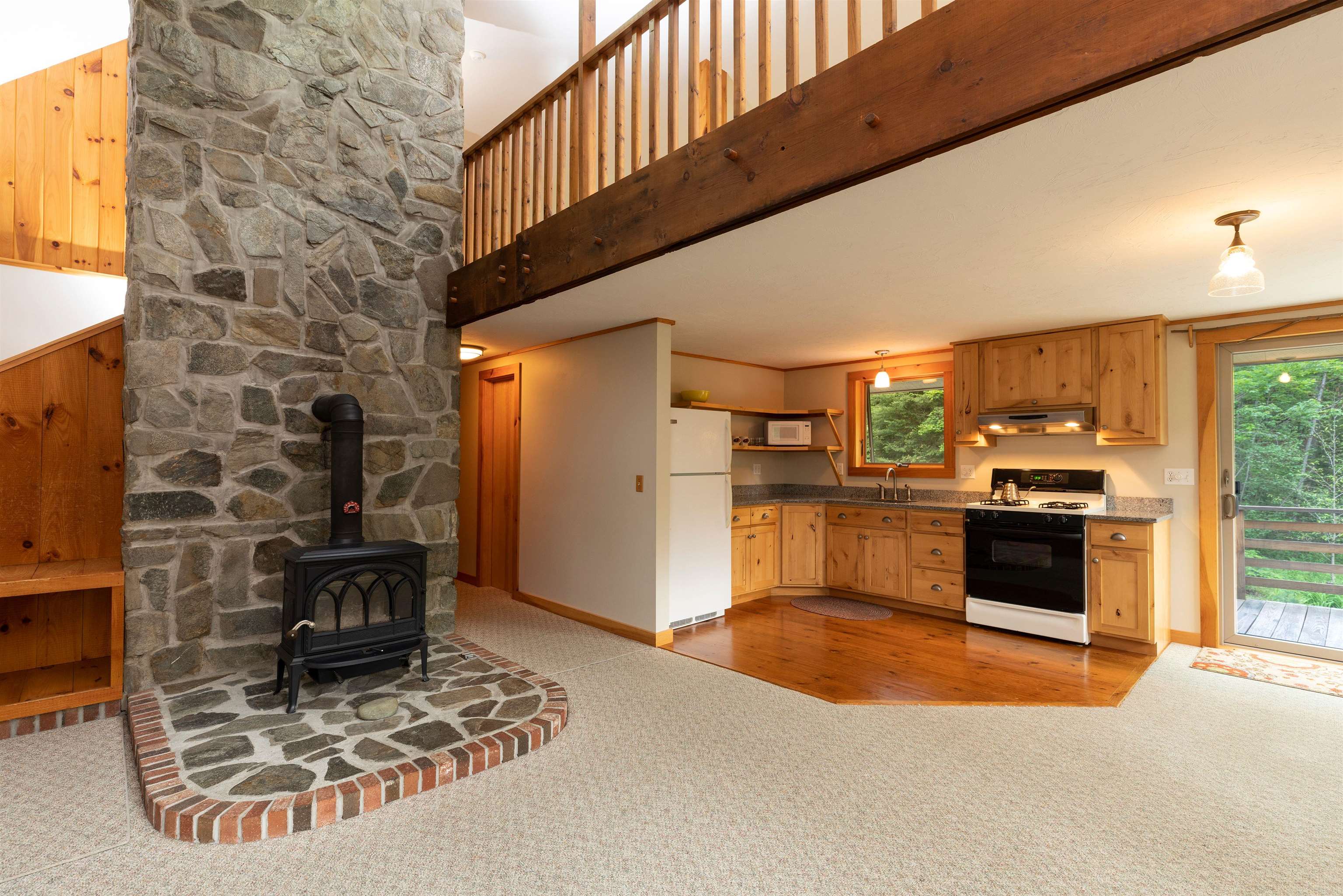 442 Archertown Road Orford, NH 03777 - Photo 5 of 17 Gallery Image 5