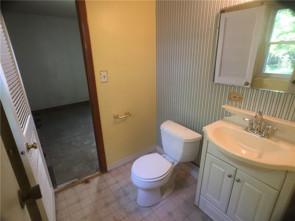 8203 Gilmore Road Indianapolis, IN 46219 - Photo 9 of 16 Gallery Image 9